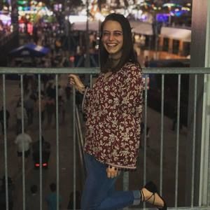 Meet your Posher, Hannah